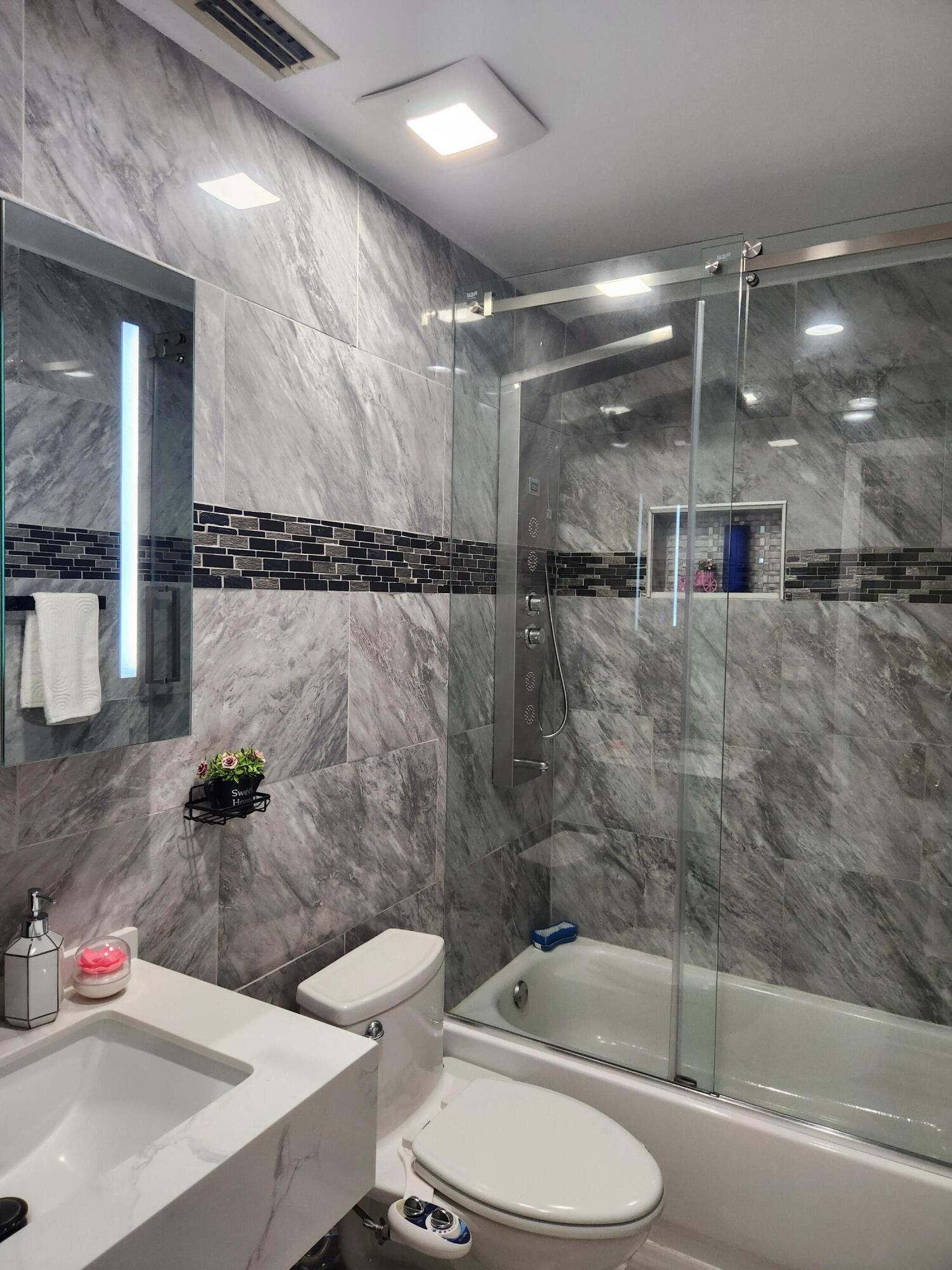 TARTAN COCONUT CREEK PHASE II - Residential