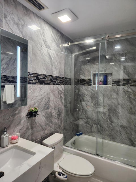 Tiny photo for 3226 S Carambola Cir S, Coconut Creek, FL 33066 (MLS # B26007964)