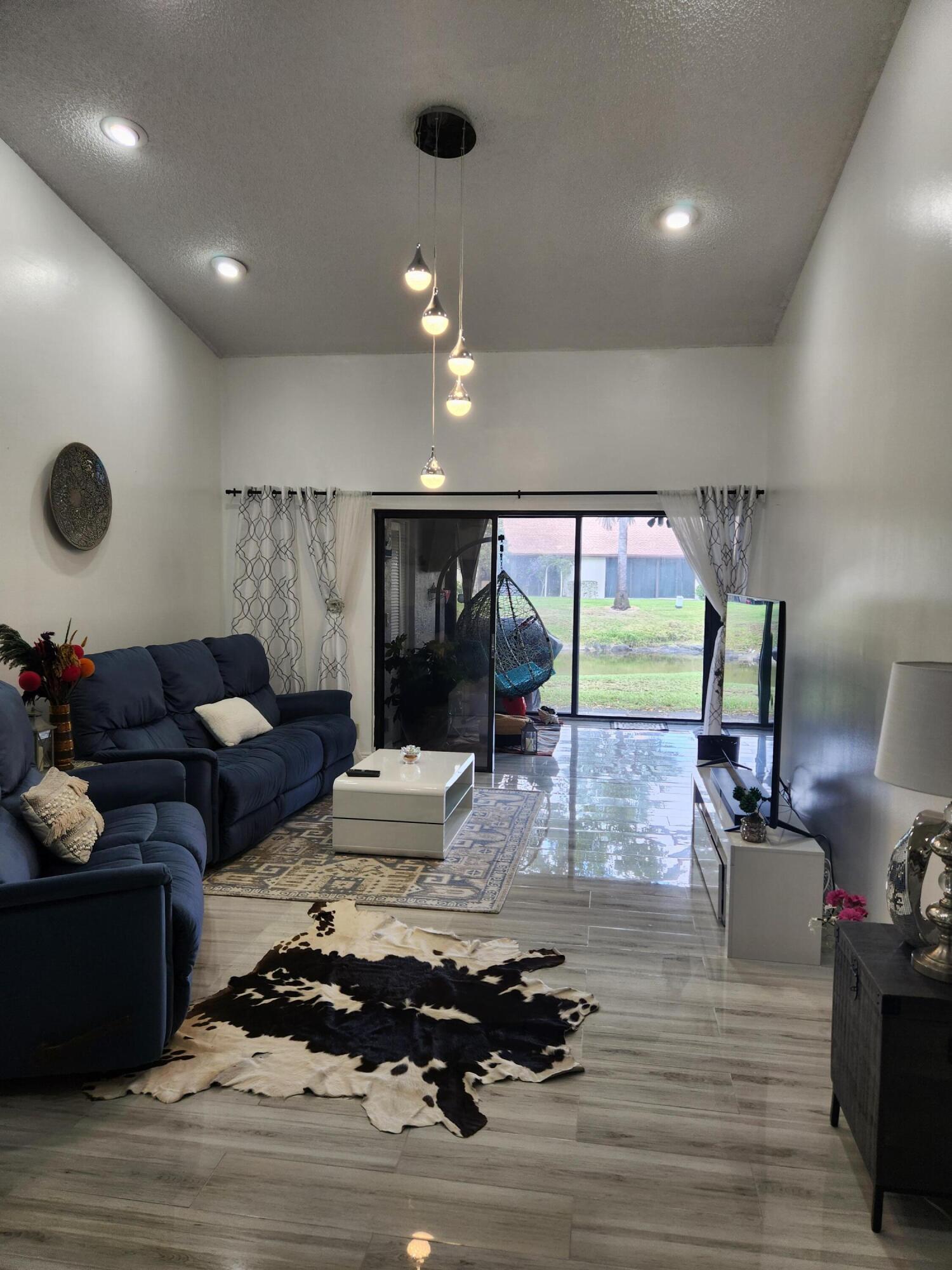 TARTAN COCONUT CREEK PHASE II - Residential