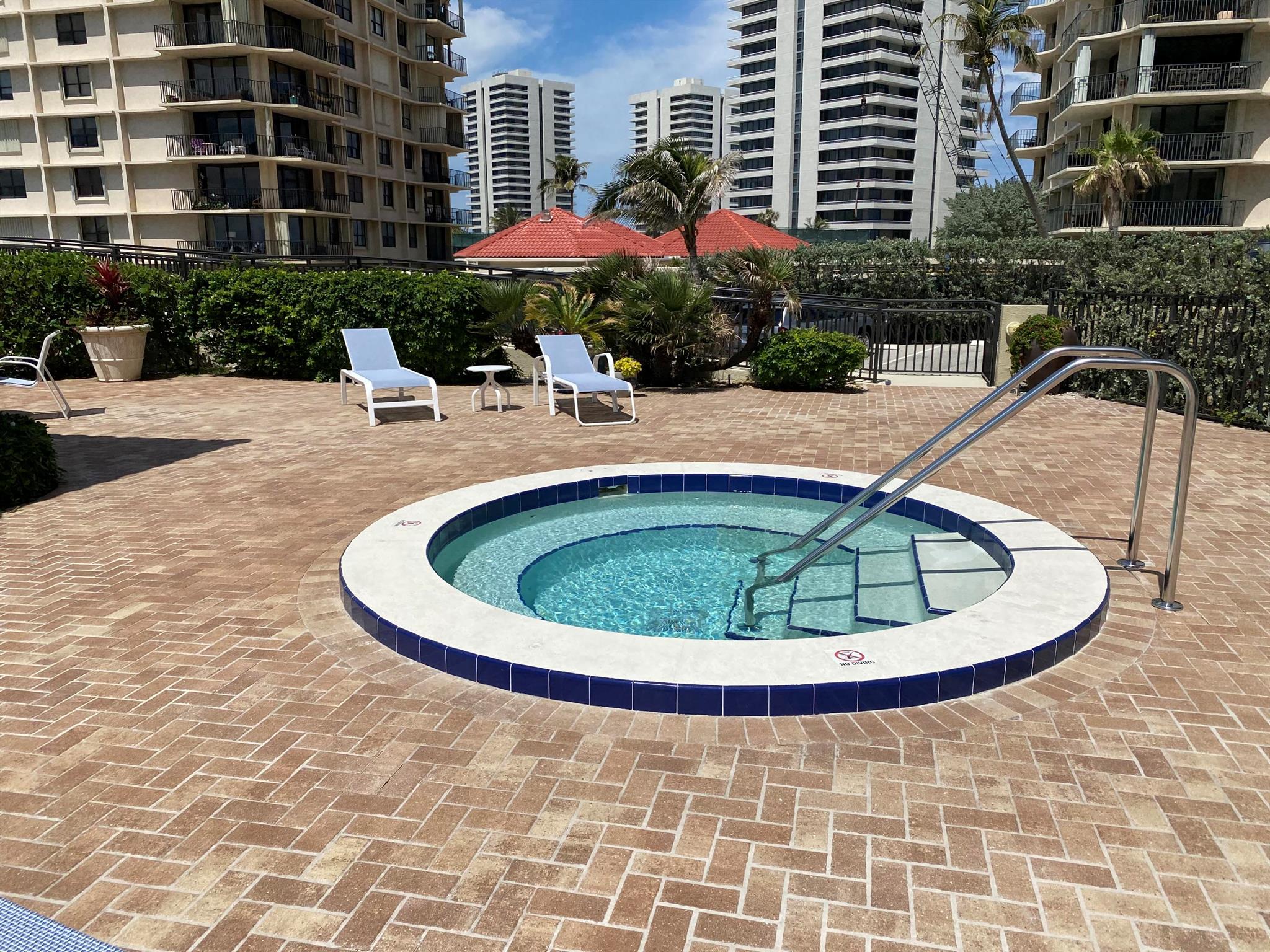 SEAGRAPE CONDO - Residential Lease