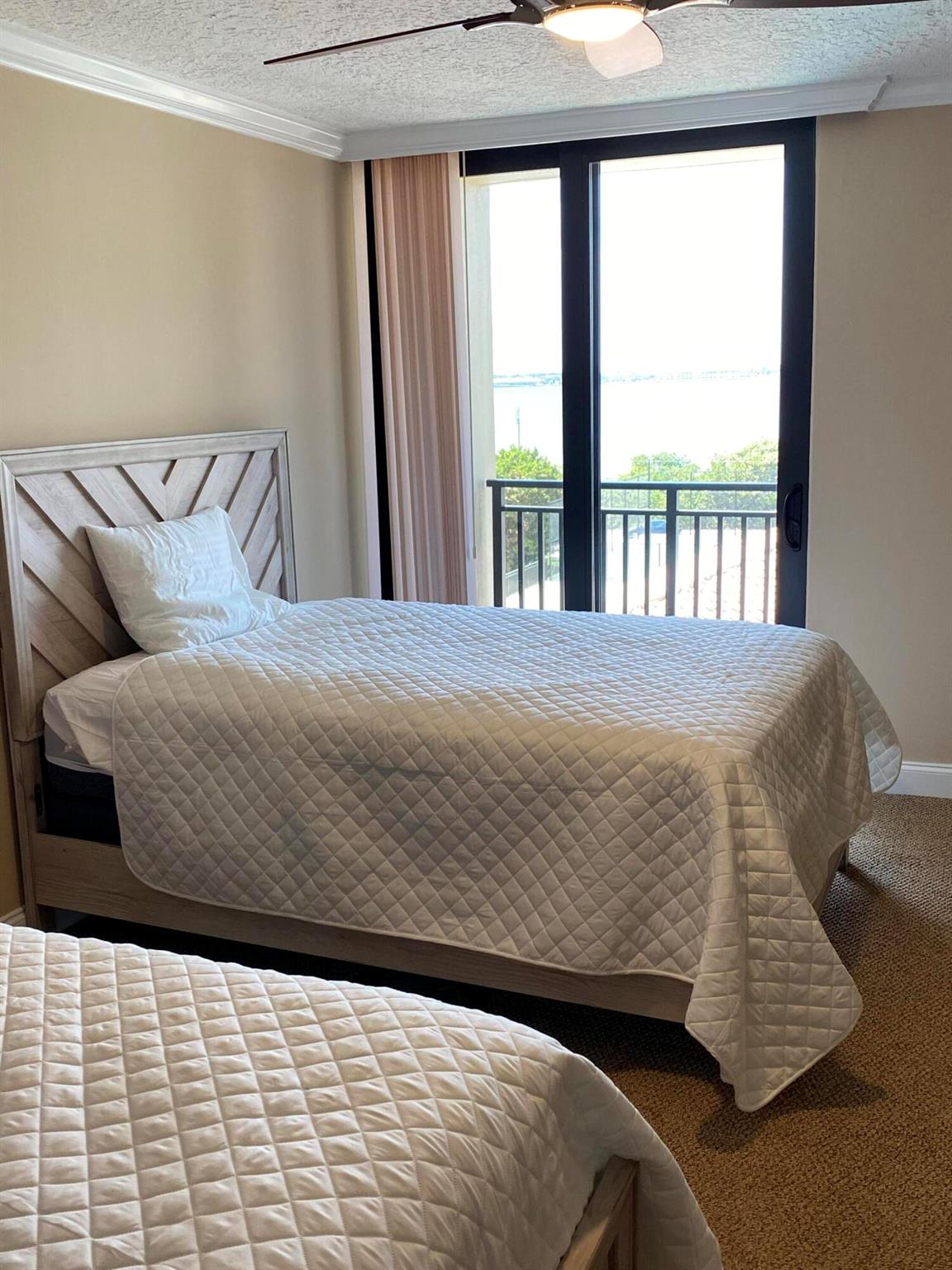 SEAGRAPE CONDO - Residential Lease