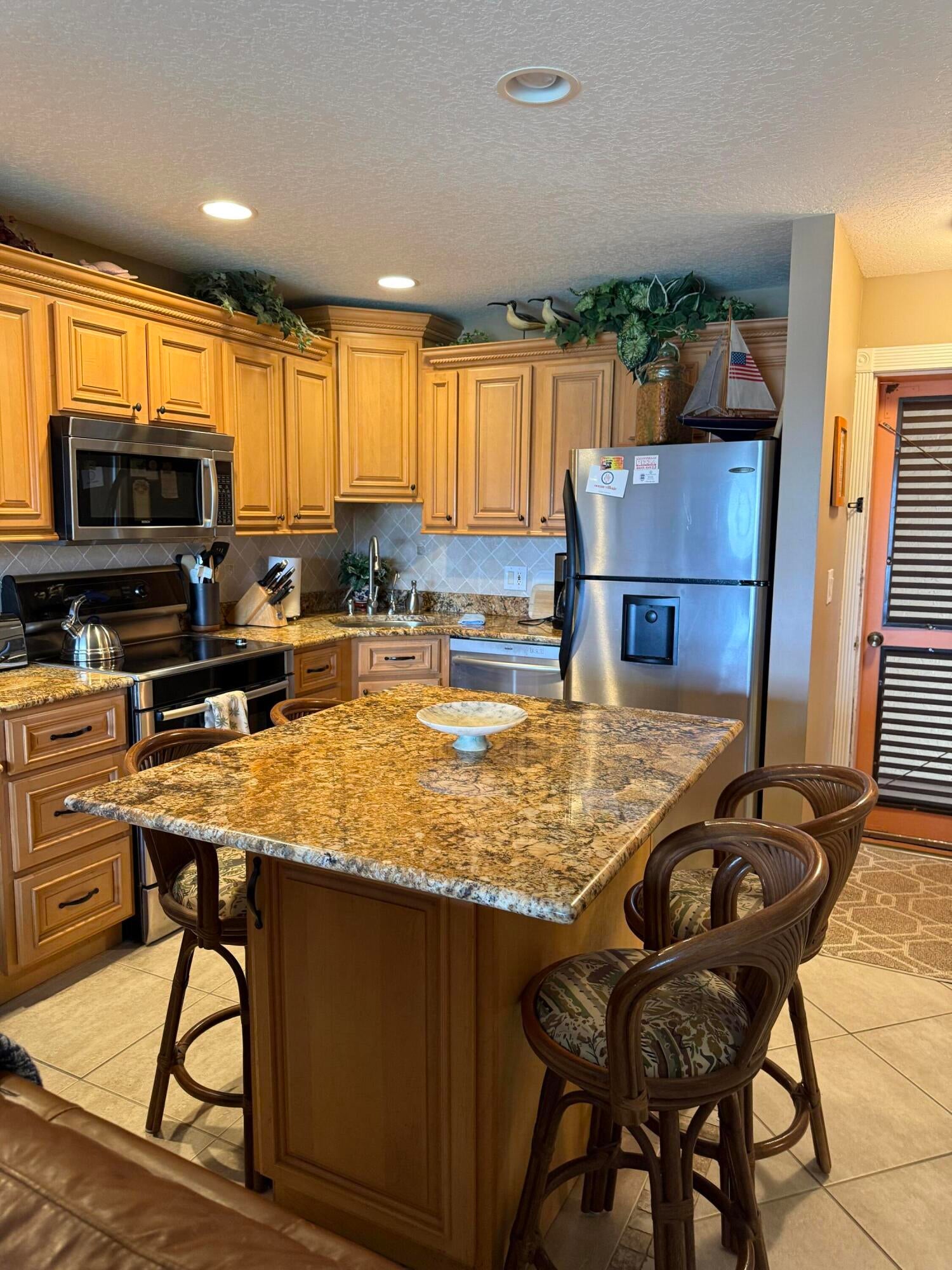 2400 S OCEAN Drive S 1034