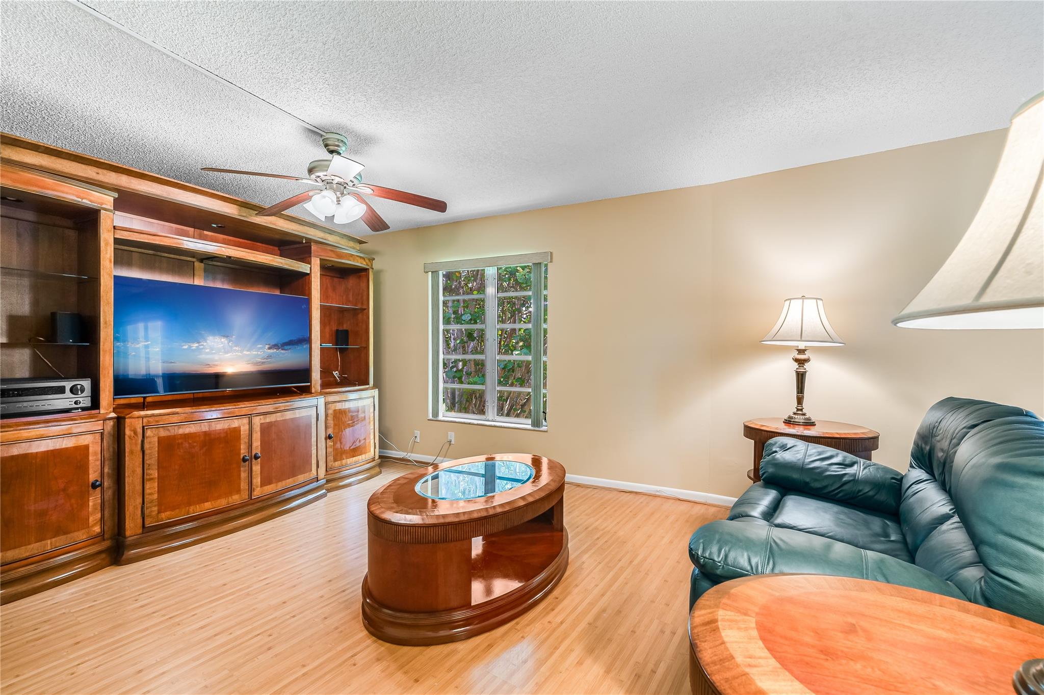 271 S Hollybrook Dr 304