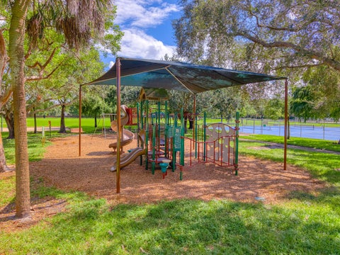 Tiny photo for 10690 NW 14TH Street #138, Plantation, FL 33322 (MLS # B26090447)