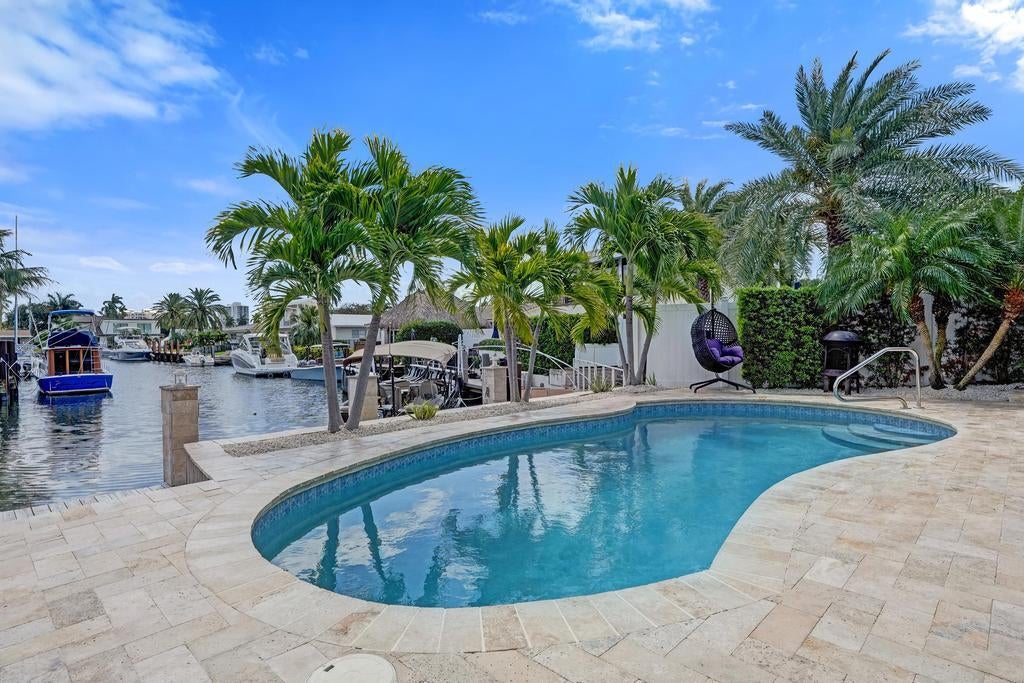 Photo of 1004 NE 26TH Avenue, Pompano Beach, FL 33062 (MLS # B26086079)
