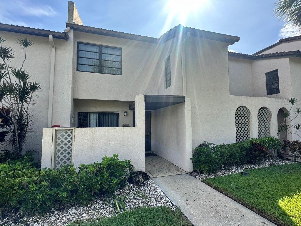 Photo of 21338 Juego Circle #11D, Boca Raton, FL 33433 (MLS # F10481228)