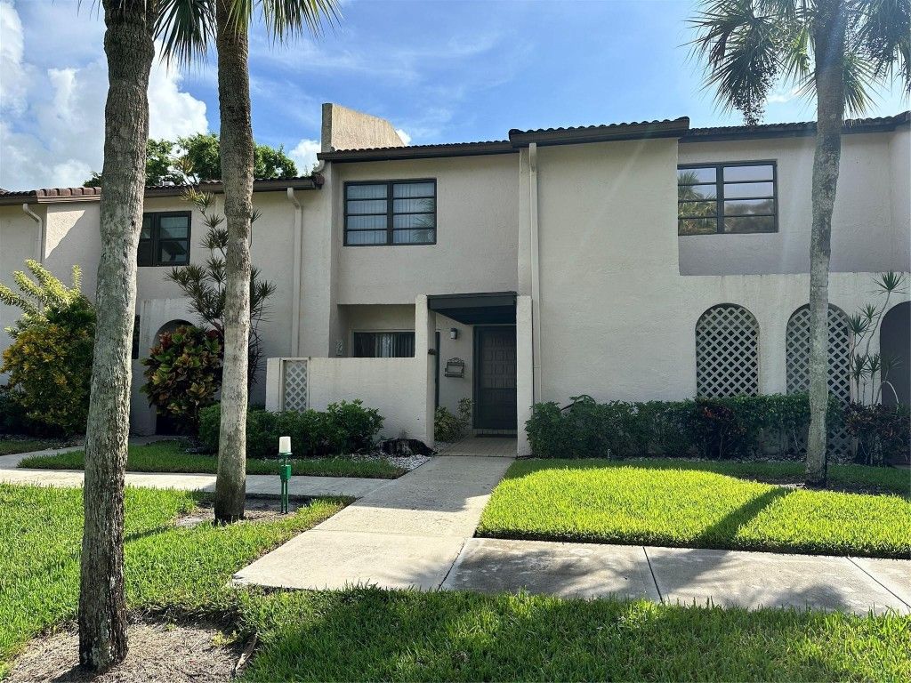 Photo of 21338 Juego Circle #11D, Boca Raton, FL 33433 (MLS # F10481228)