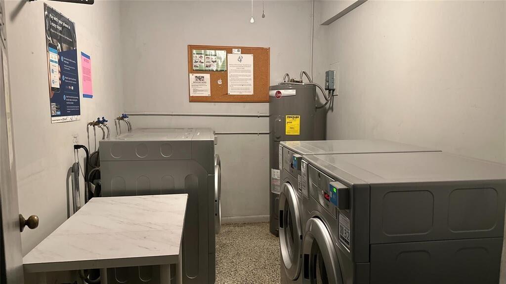 OAKLAND GROVE VILLAGE CONDO - Residential