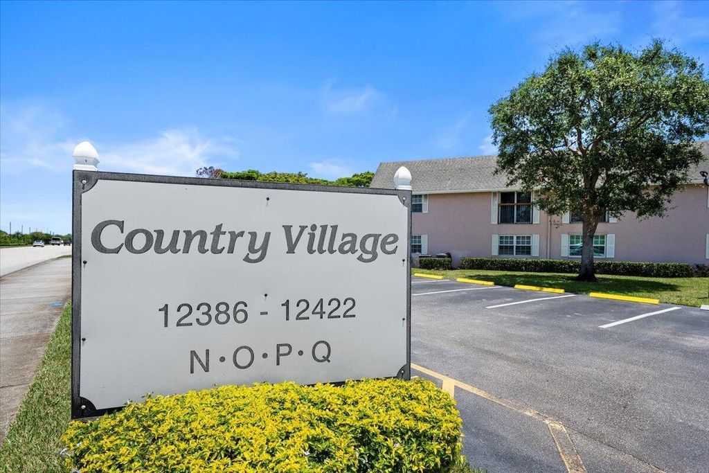 Photo of 12386 Alt A1a #N1, Palm Beach Gardens, FL 33410 (MLS # R11110177)