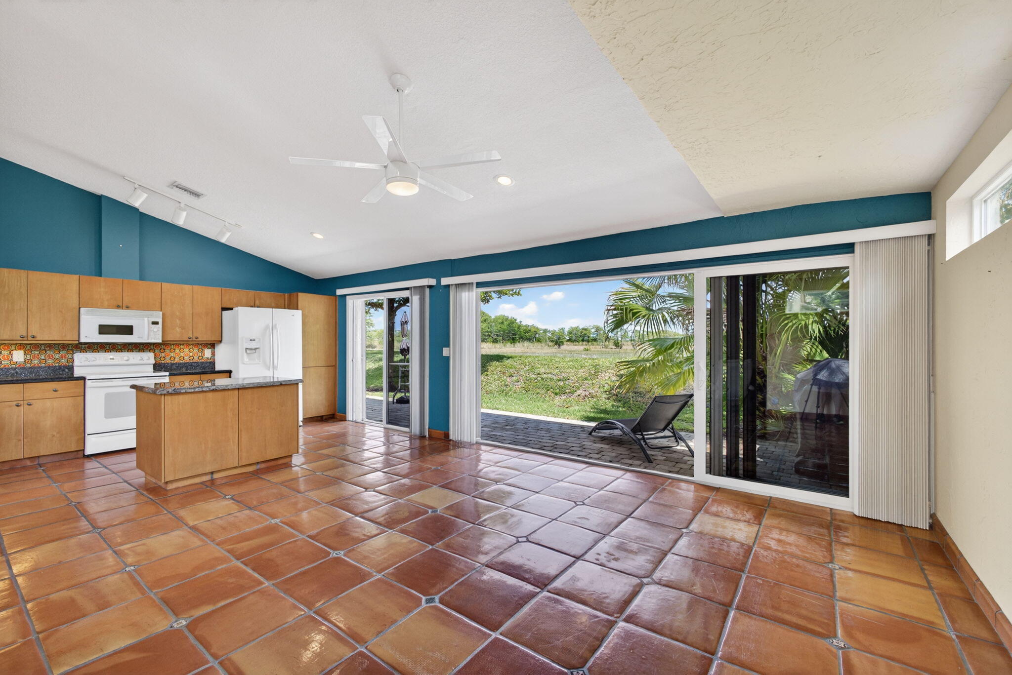 PGA RESORT COMMUNITY OF HEATHER RUN - Residential