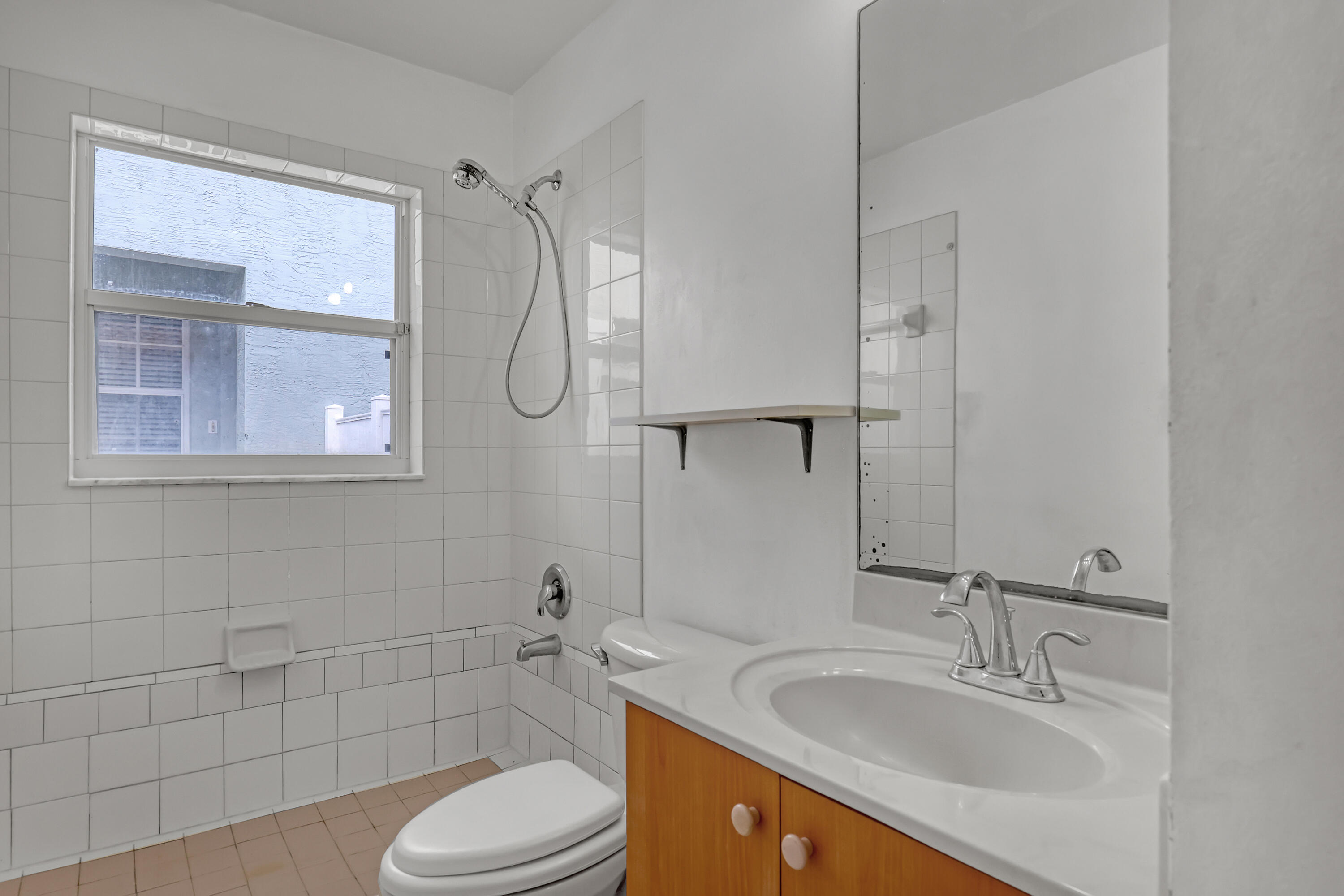 NAUTICA ISLES 4 - Residential