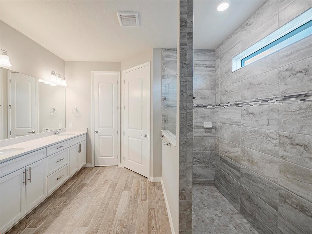 DEL WEBB AT TRADITION - Residential