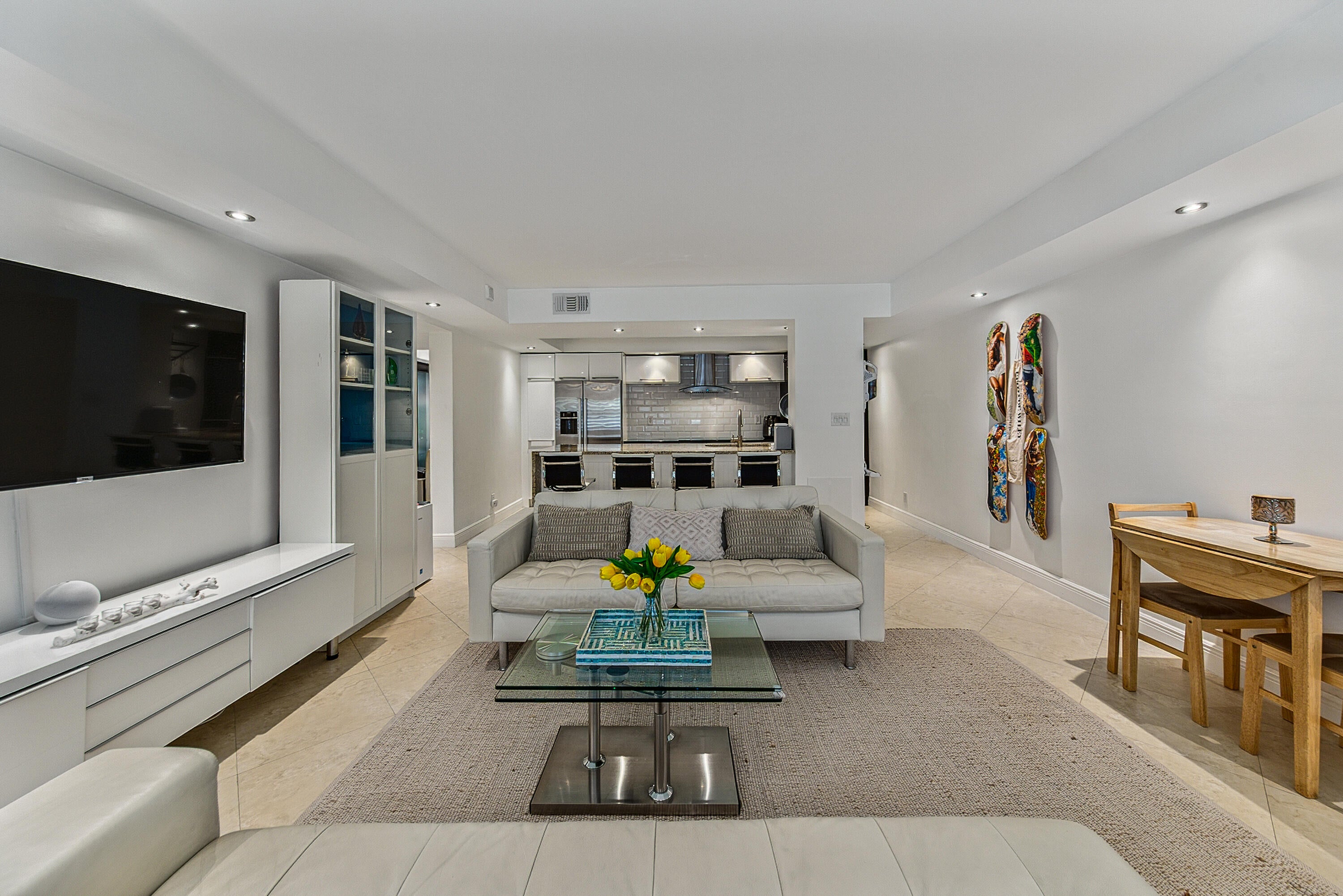 2900 NE 30th Street G1