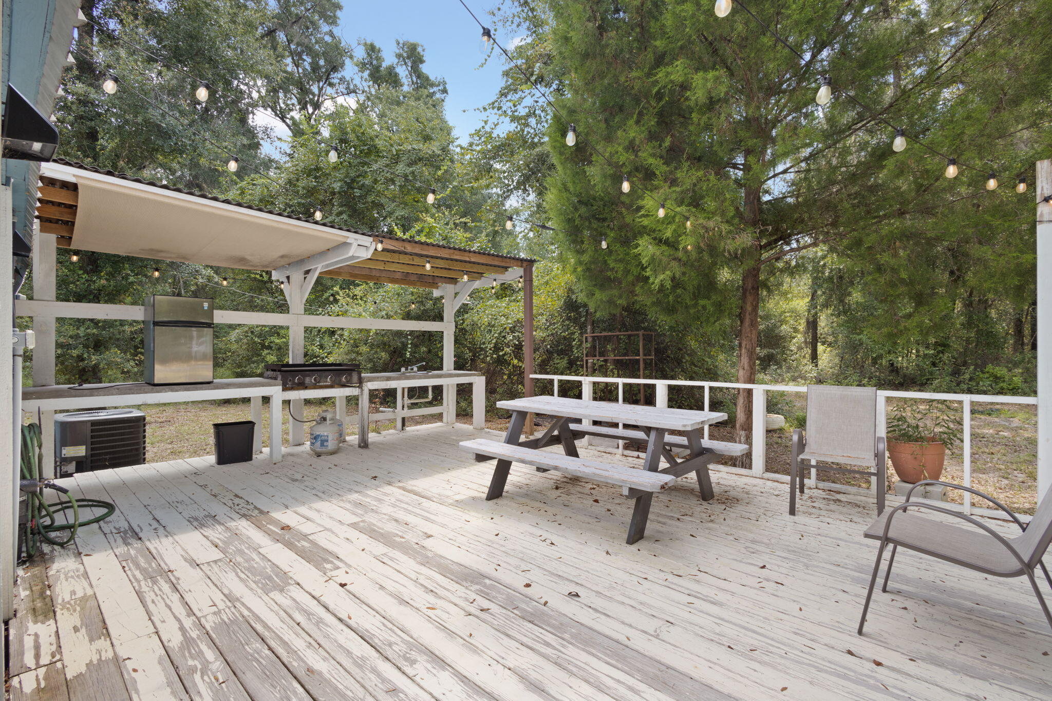 531 SW ROBERTS Avenue