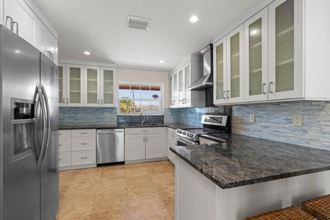 Tiny photo for 930 SE 10TH Court, Pompano Beach, FL 33060 (MLS # B26071887)