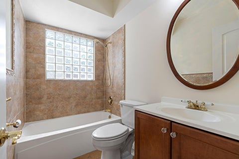 Tiny photo for 930 SE 10TH Court, Pompano Beach, FL 33060 (MLS # B26071887)