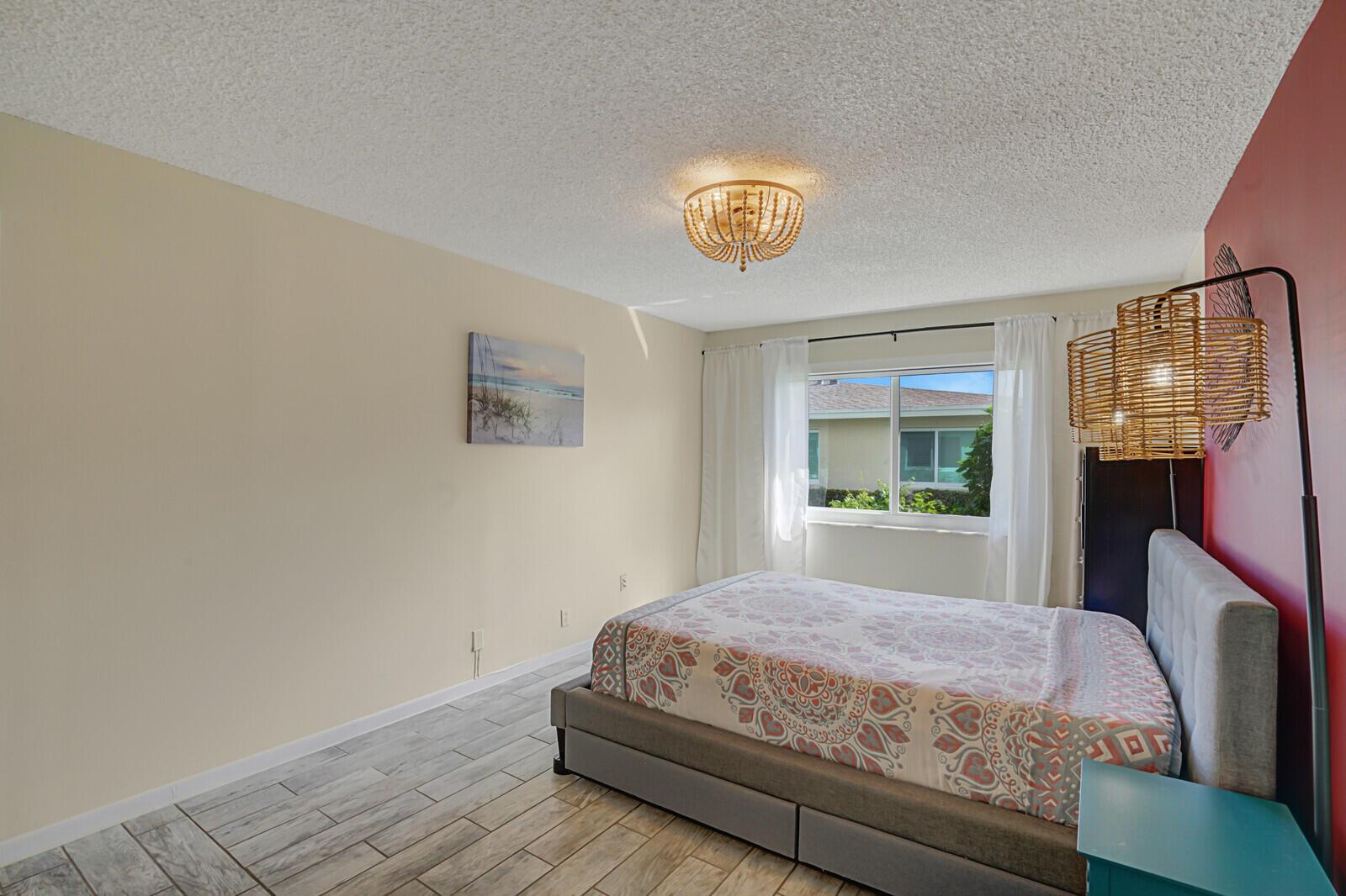 HIGH POINT - Residential