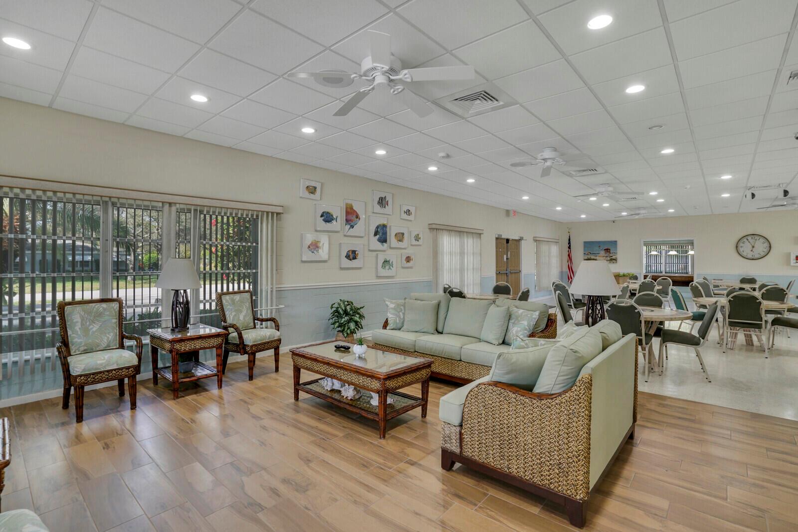 HIGH POINT - Residential