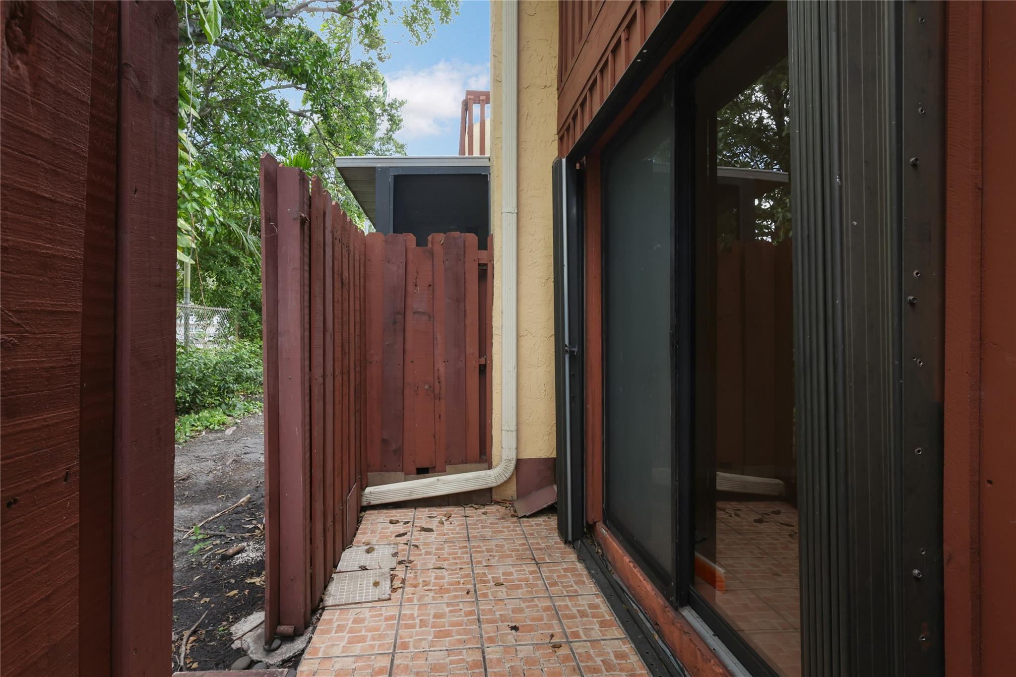 SANDPIPER BAY - Residential