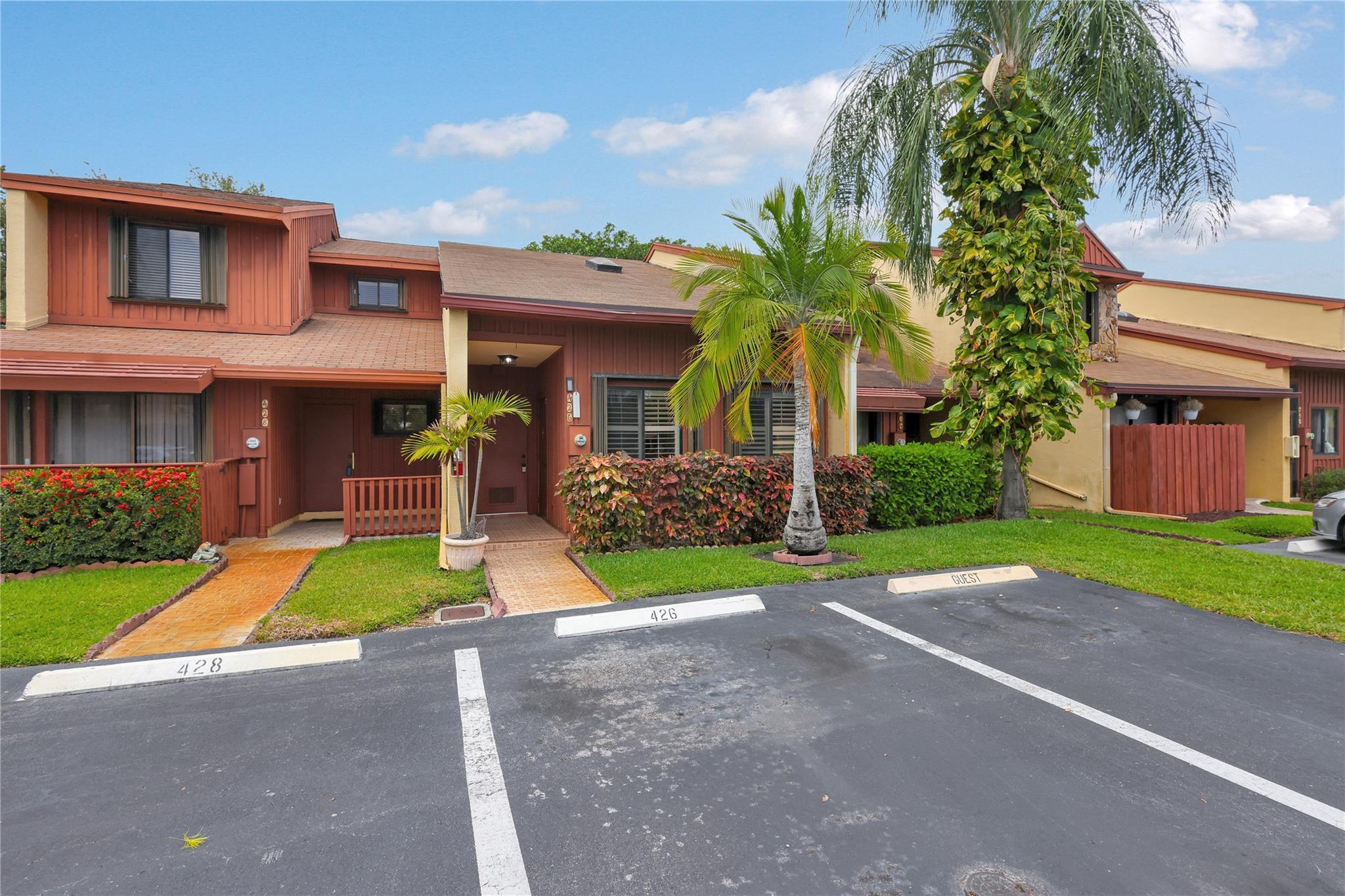 SANDPIPER BAY - Residential