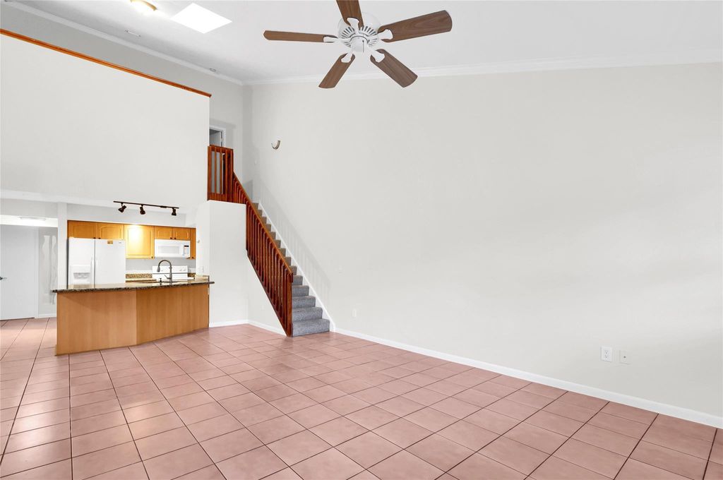 Photo of 426 SE 11th Terrace, Dania Beach, FL 33004 (MLS # F10503791)