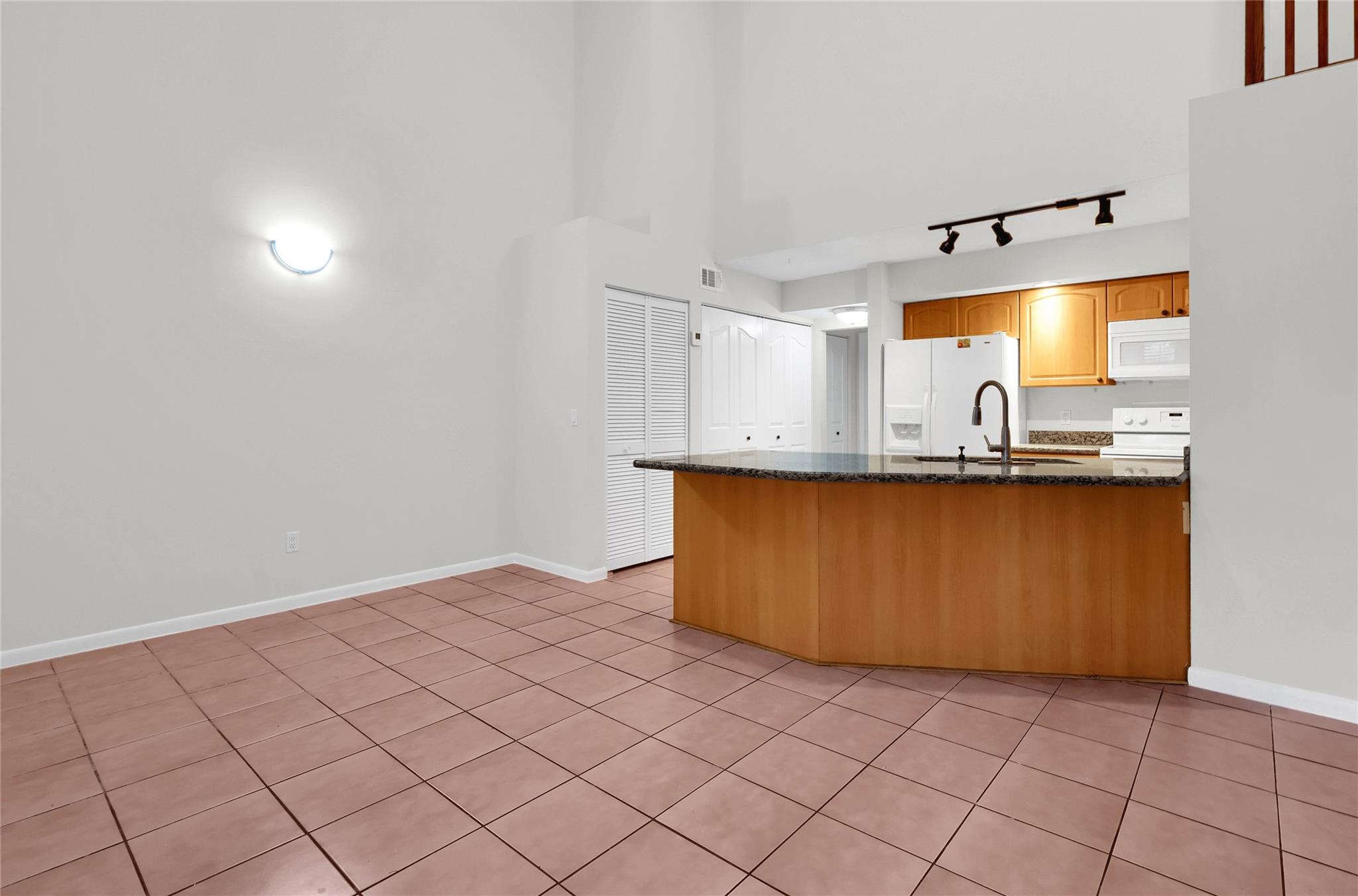 SANDPIPER BAY - Residential