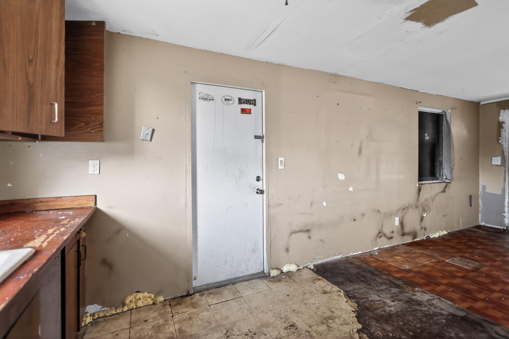 PINE AIR 3 - Residential