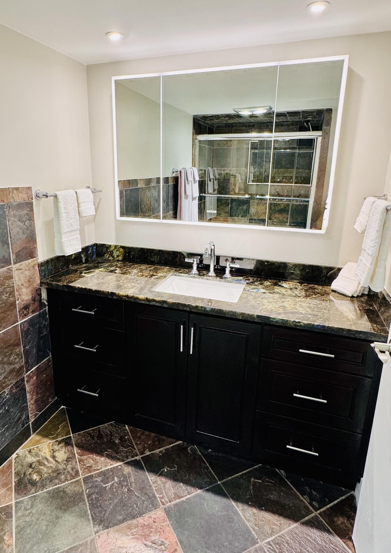 SOUTHPOINT CONDO - Residential Lease