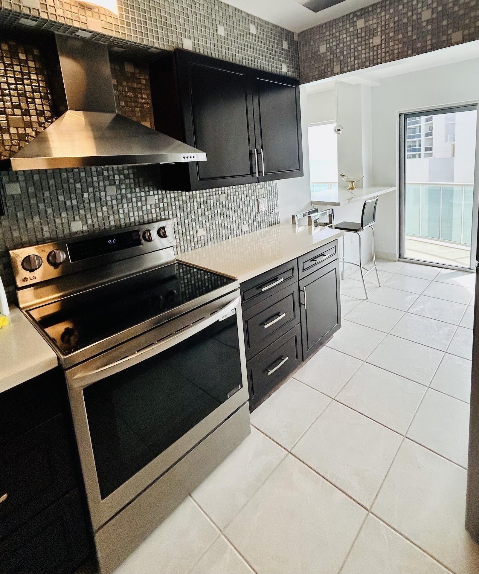 SOUTHPOINT CONDO - Residential Lease