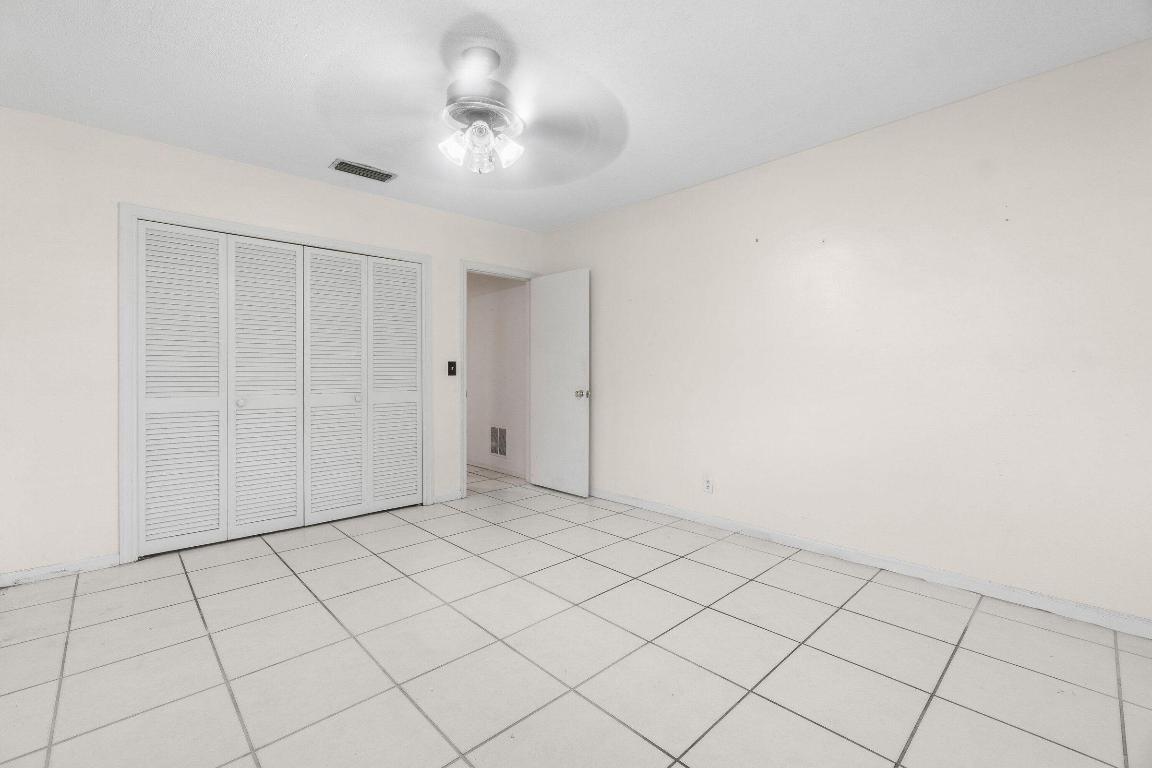 BOCA RATON SQUARE UNIT 12 - Residential