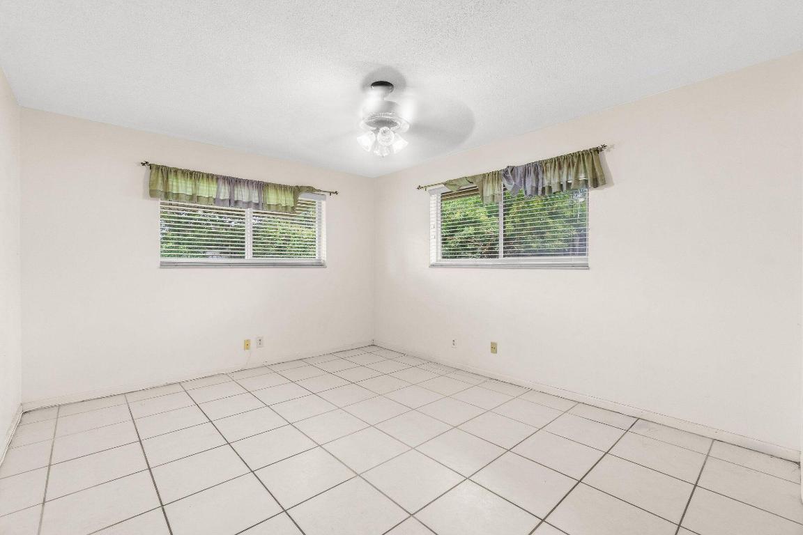 BOCA RATON SQUARE UNIT 12 - Residential