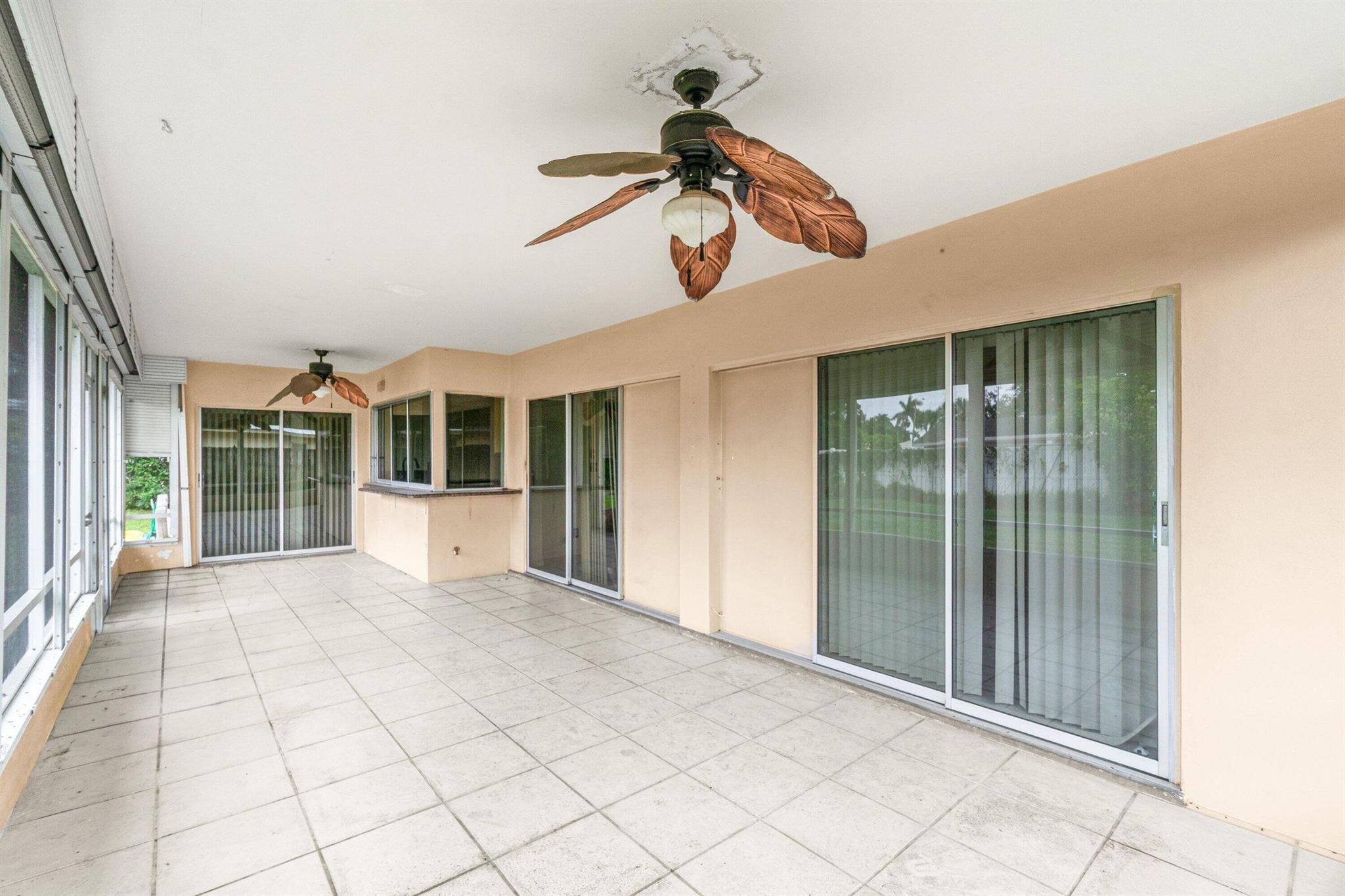BOCA RATON SQUARE UNIT 12 - Residential