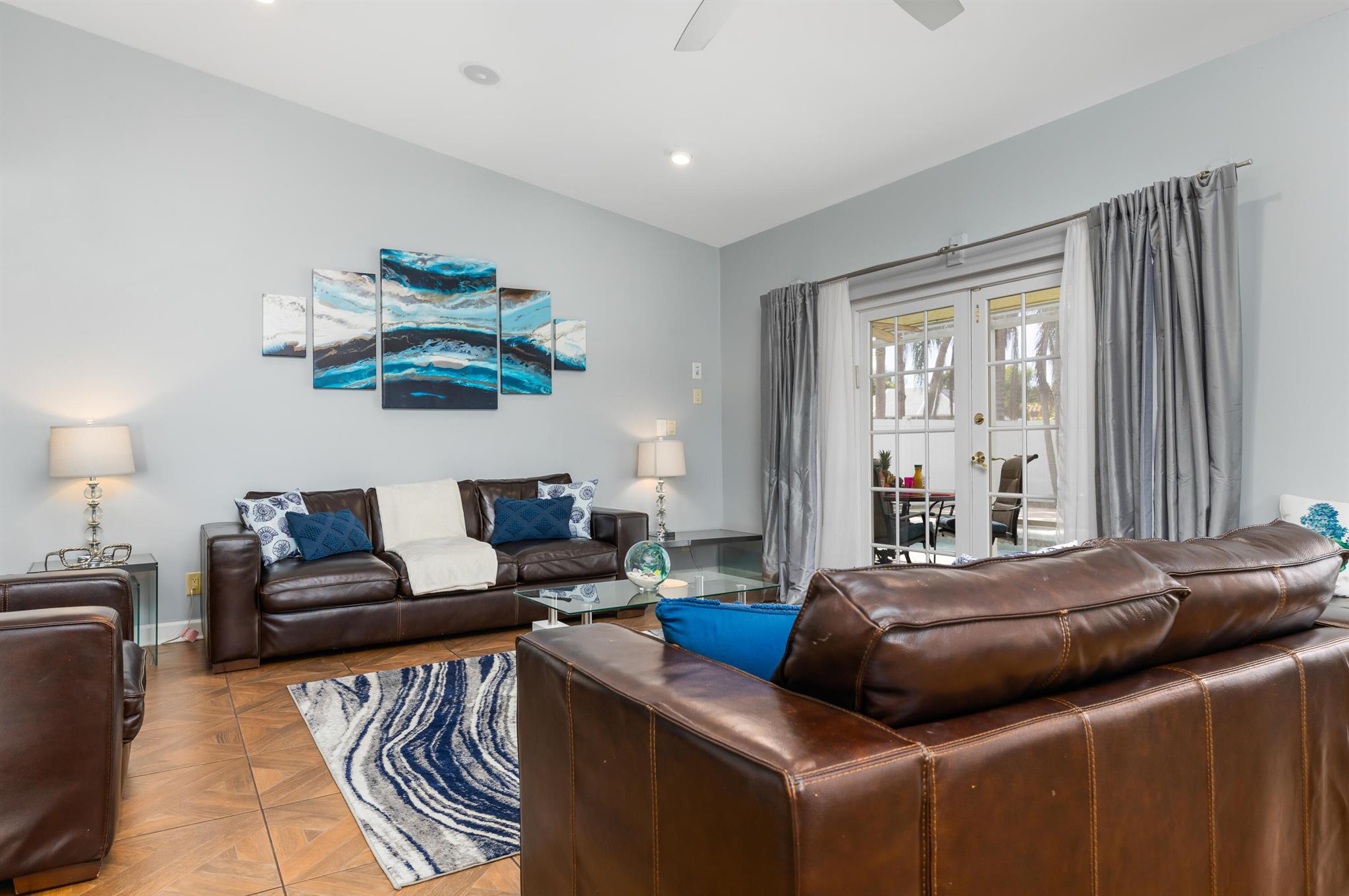 7049 San Salvador Drive
