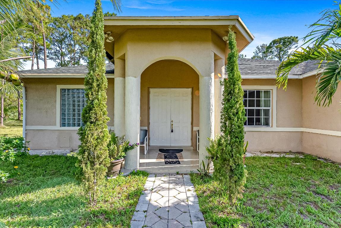 The Acreage - Residential