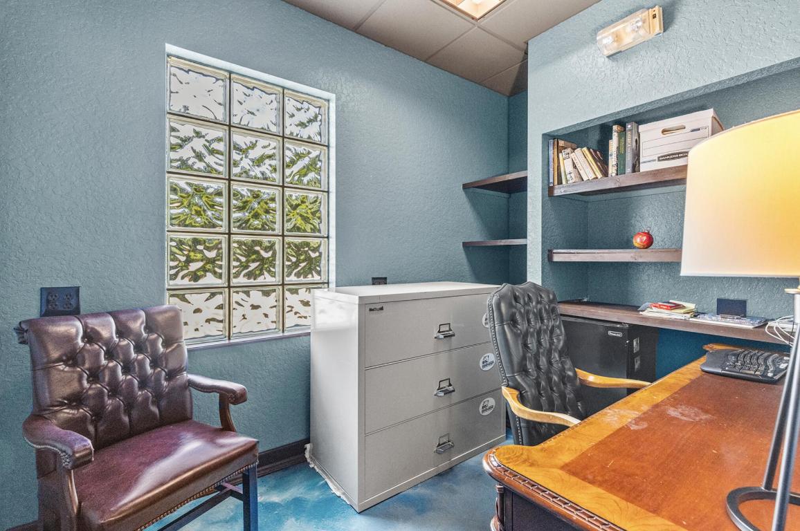 2095 NW Federal Highway