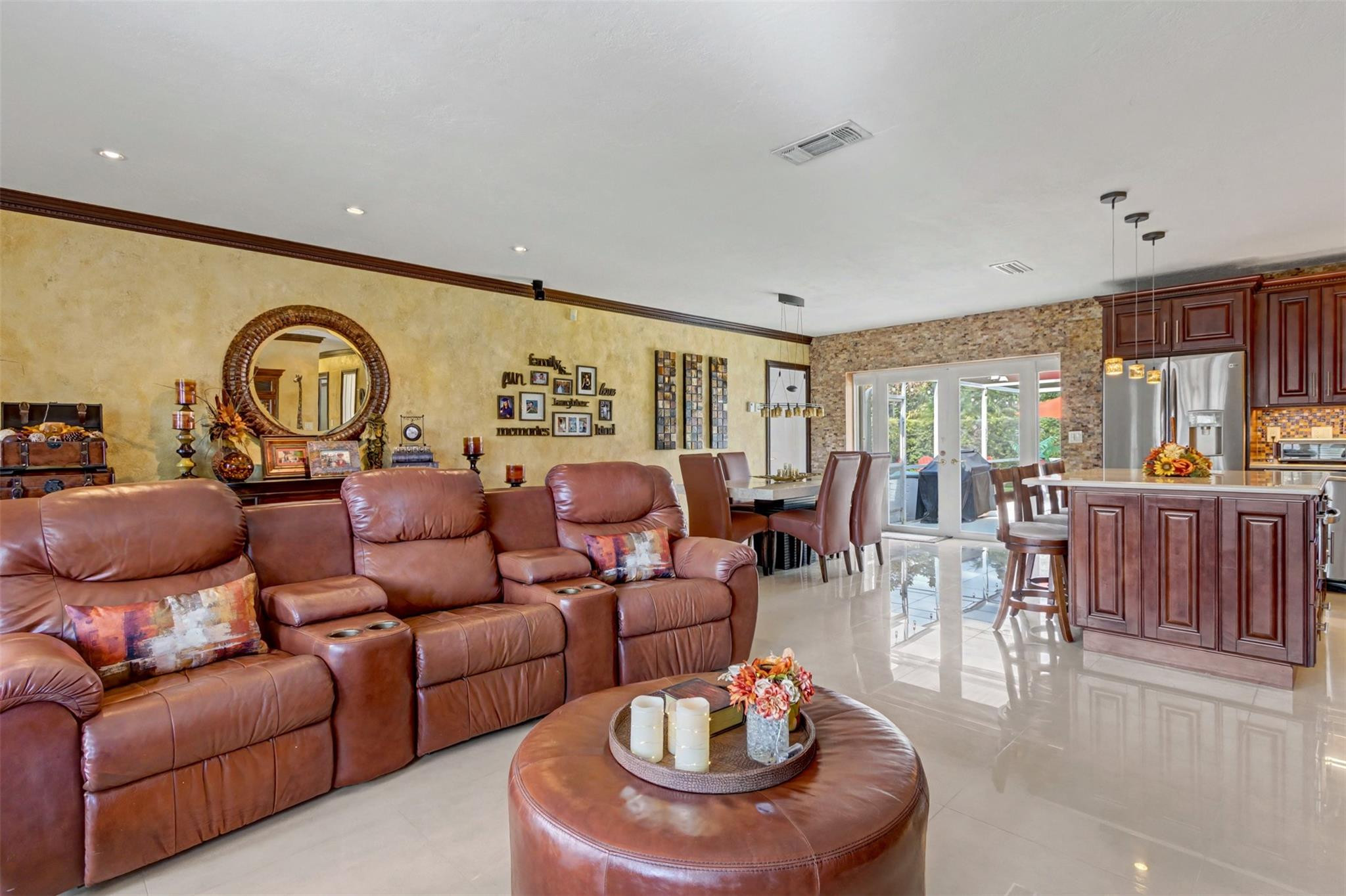 Gulfstream Estates 3 56-1 - Residential