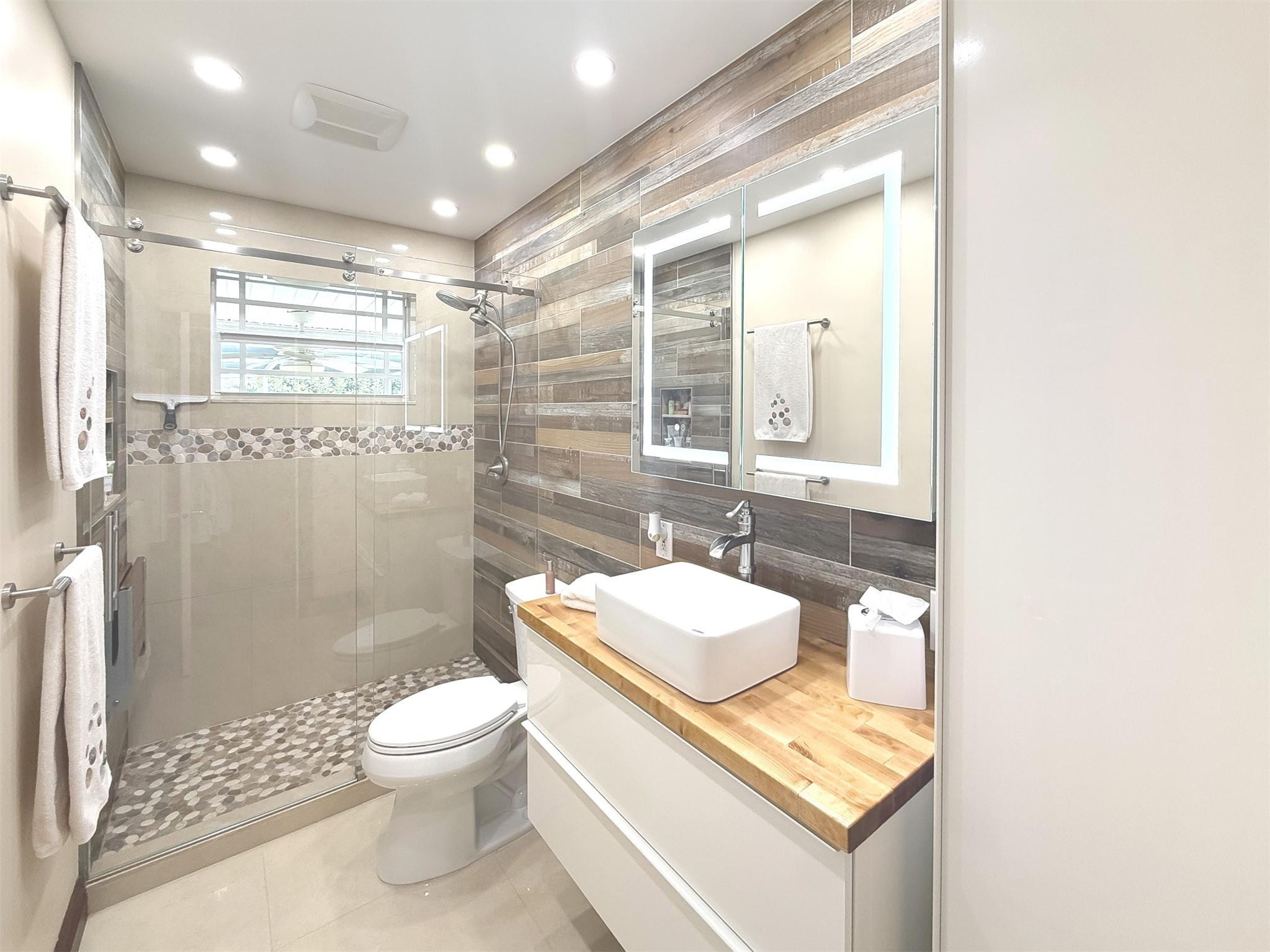 Gulfstream Estates 3 56-1 - Residential