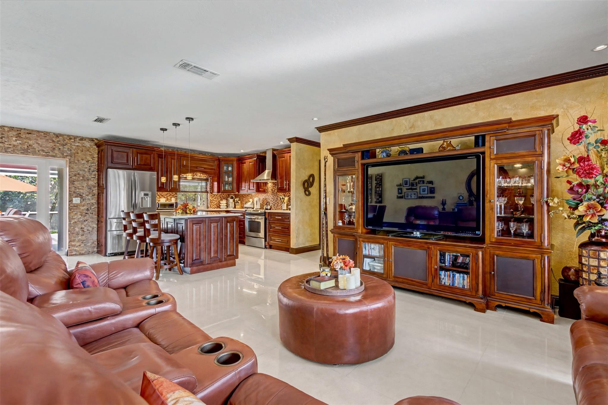 Gulfstream Estates 3 56-1 - Residential