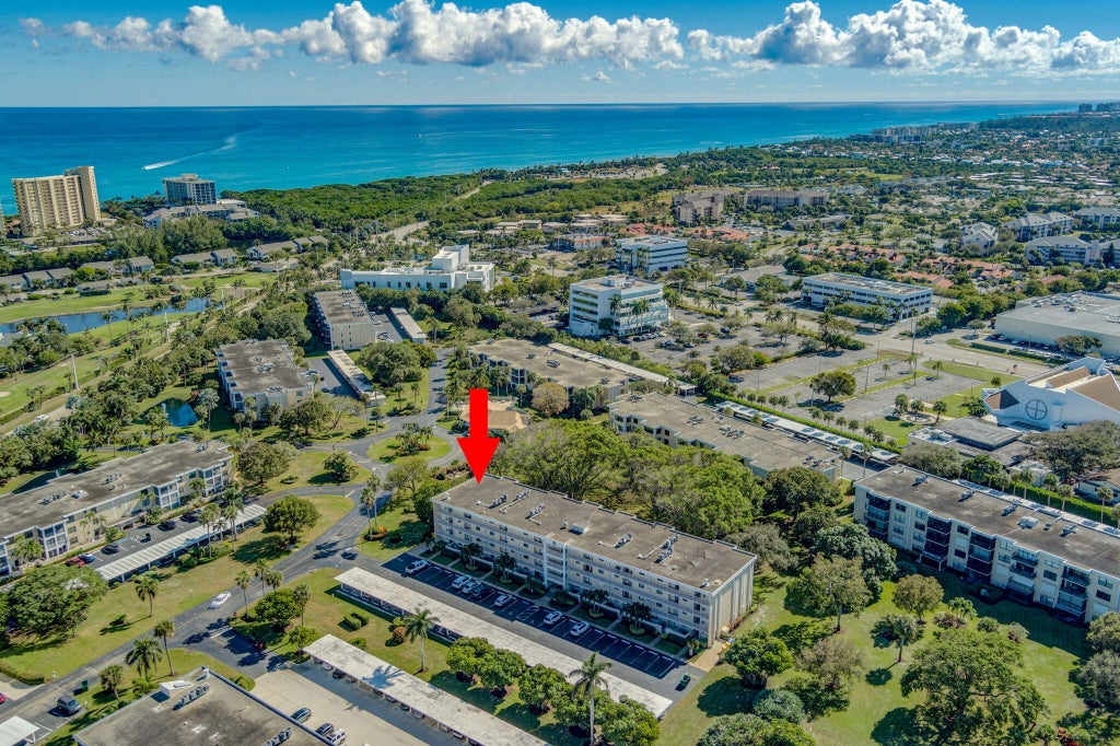 Photo of 300 N Highway A1a #I301, Jupiter, FL 33477 (MLS # R11042376)
