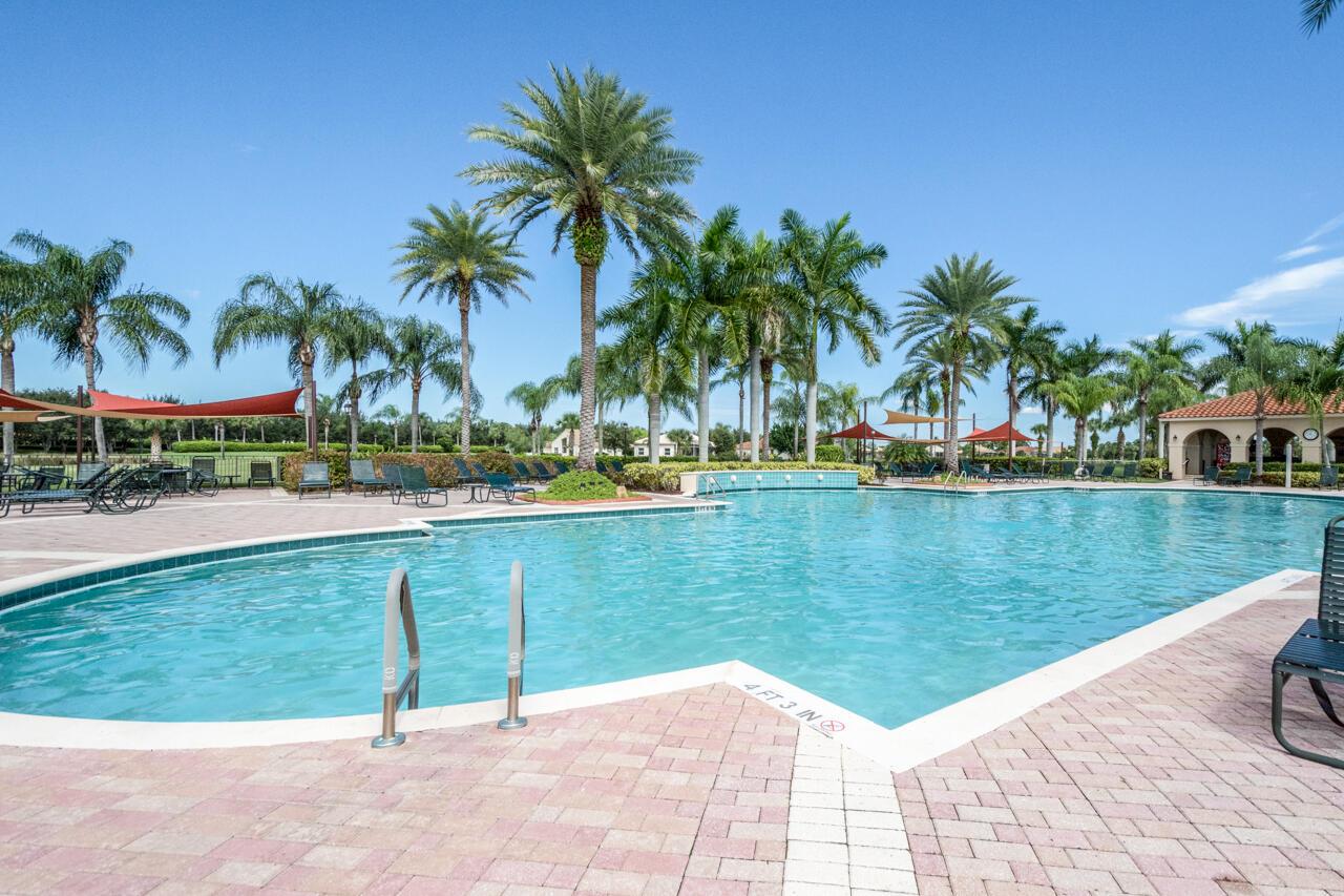 CASADES AT ST LUCIE WEST - Residential