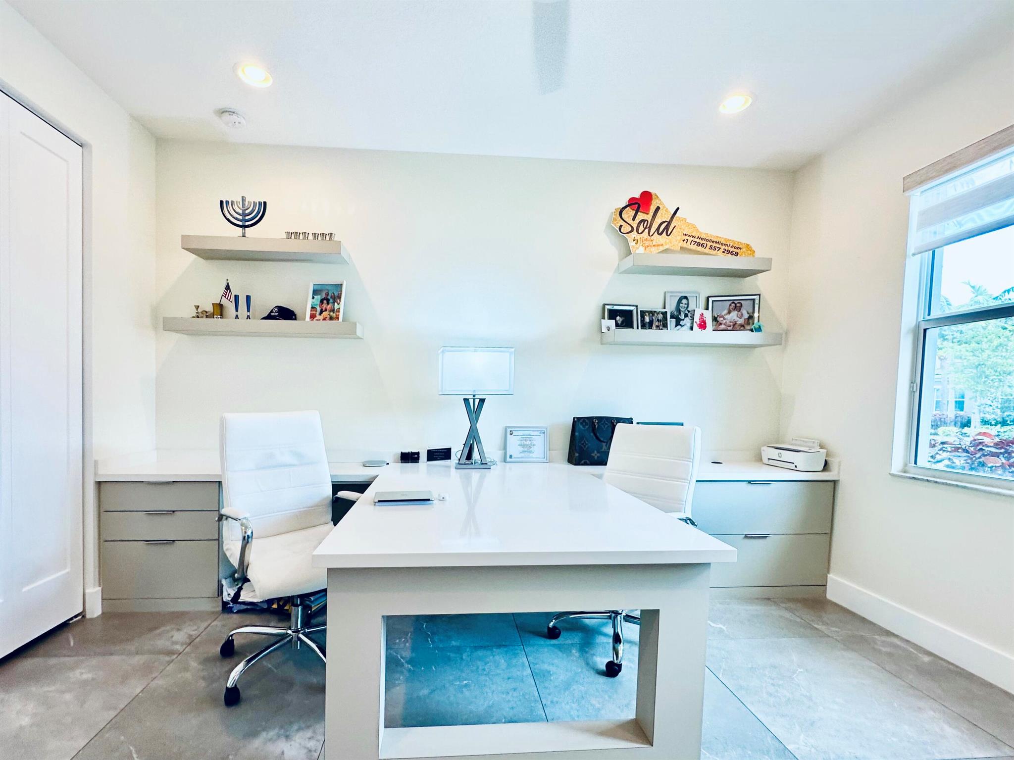 DAKOTA - Residential Lease