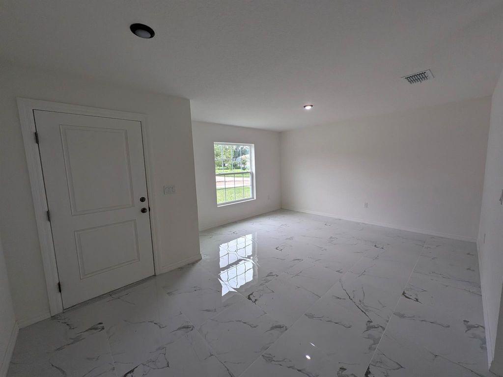 Photo of 9305 100th Court, Vero Beach, FL 32967 (MLS # R11024161)
