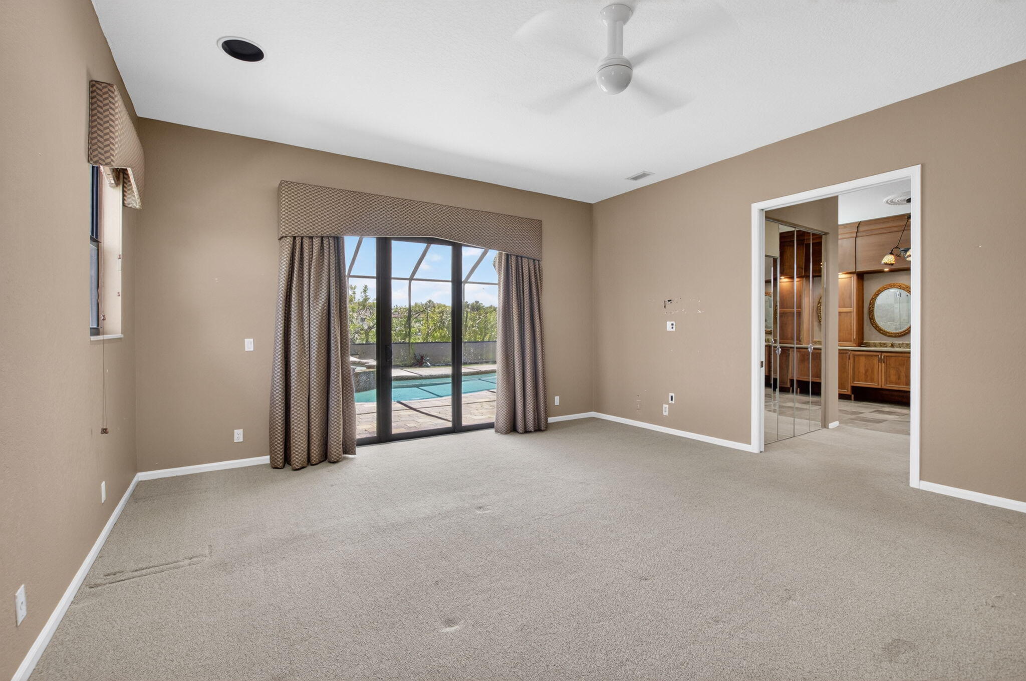 ENCANTADA - Residential