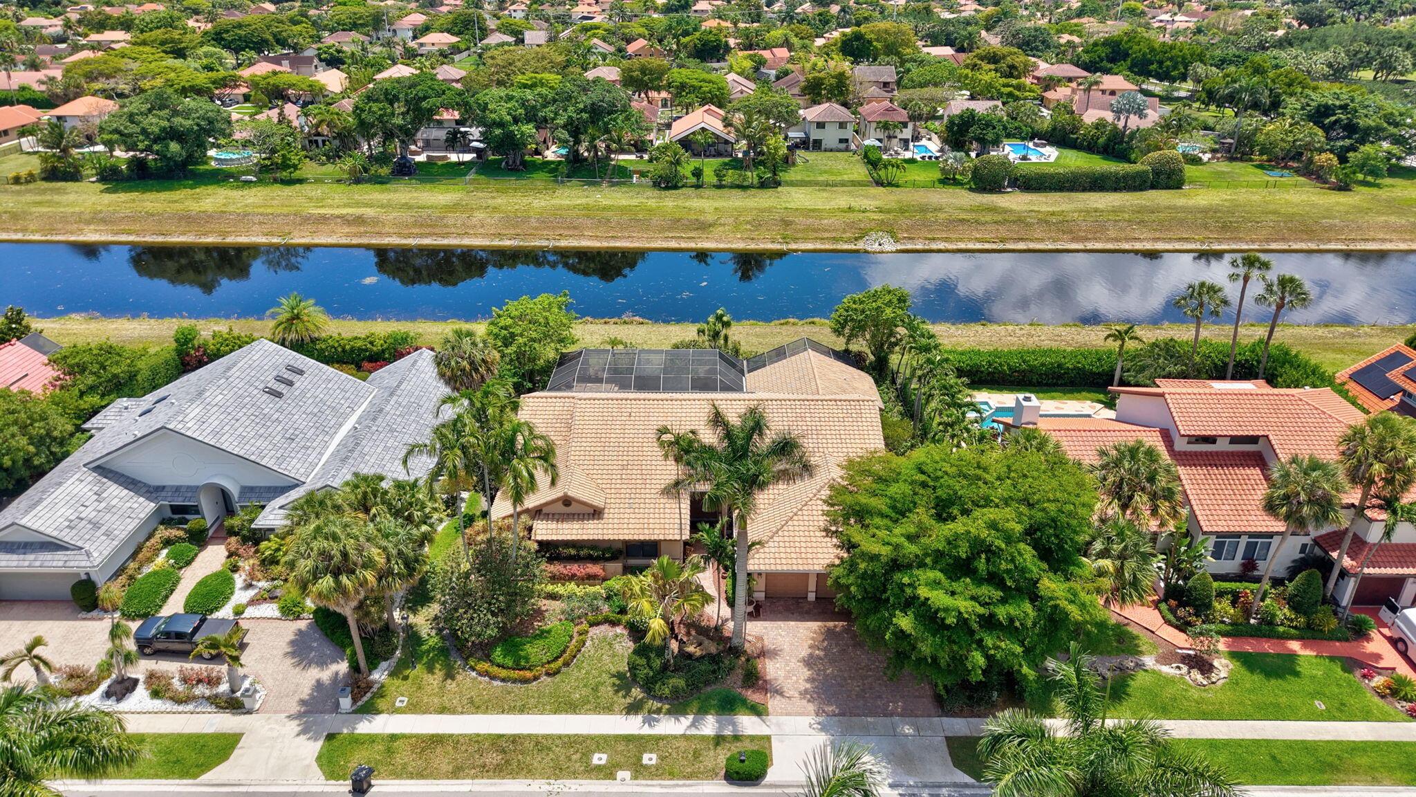 ENCANTADA - Residential
