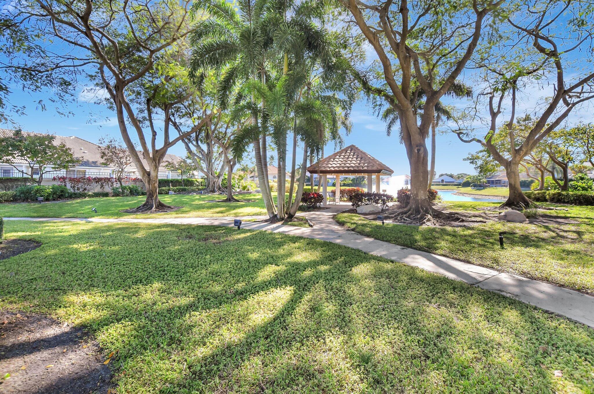 ENCANTADA - Residential