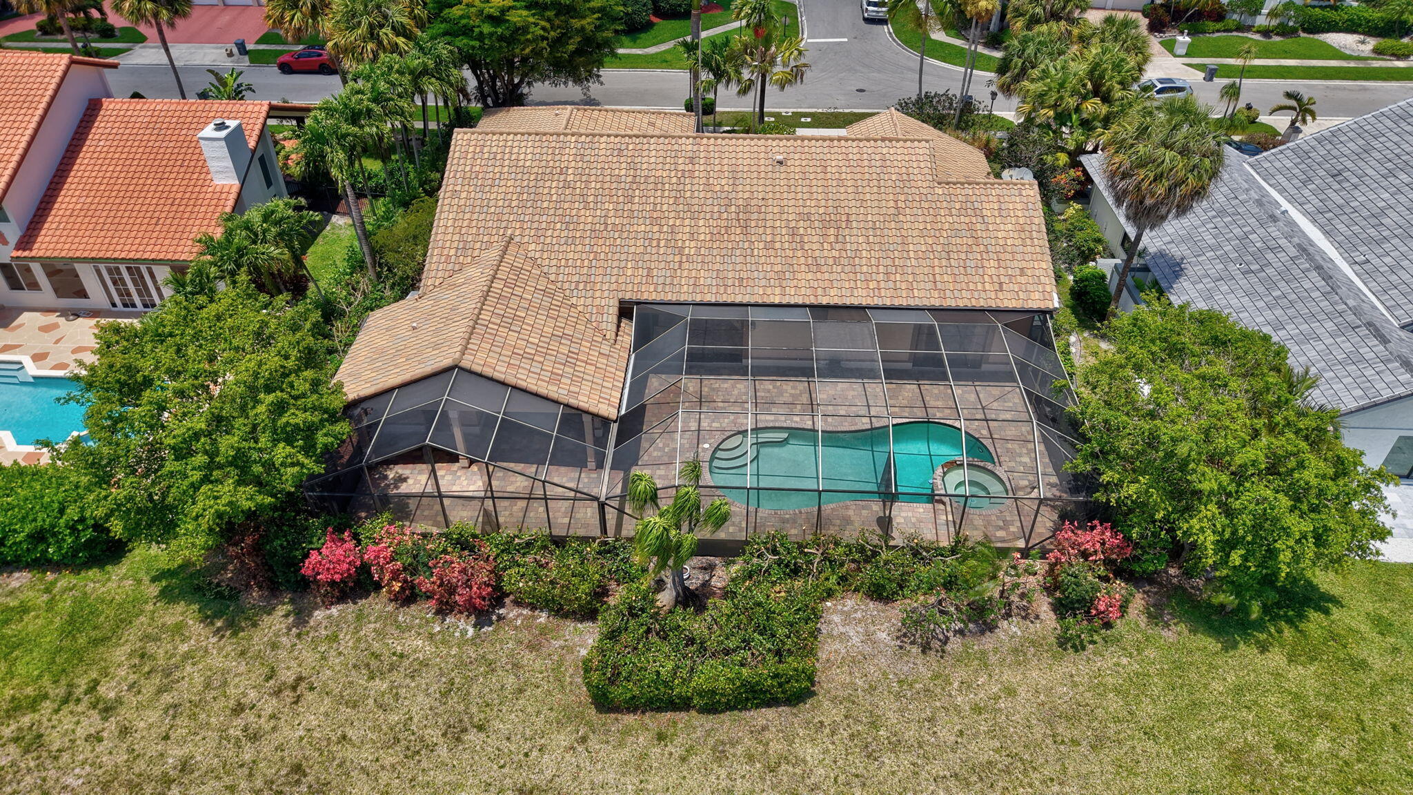 ENCANTADA - Residential