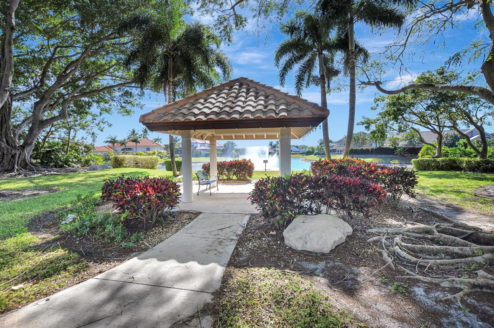 ENCANTADA - Residential