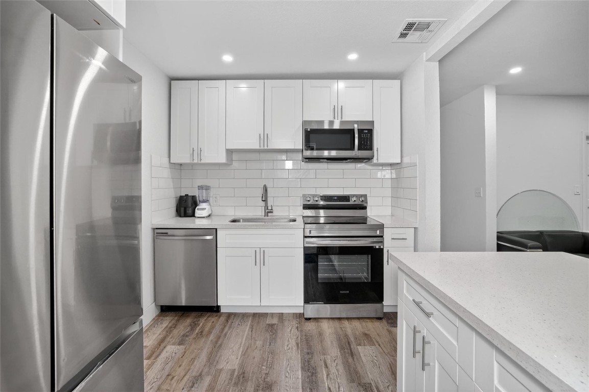 PROSPECT GARDENS - Residential