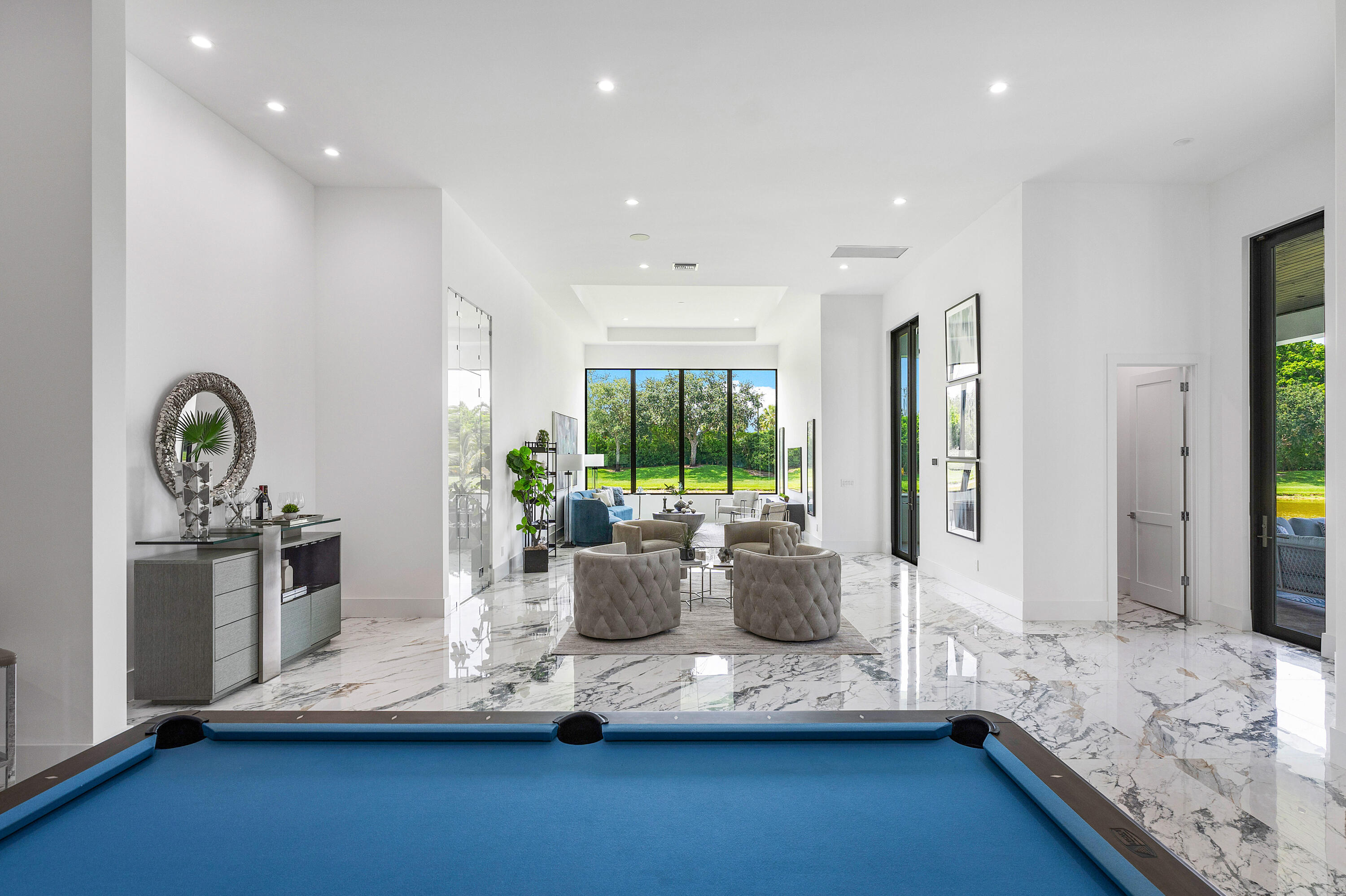 LONG LAKE ESTATES - Residential