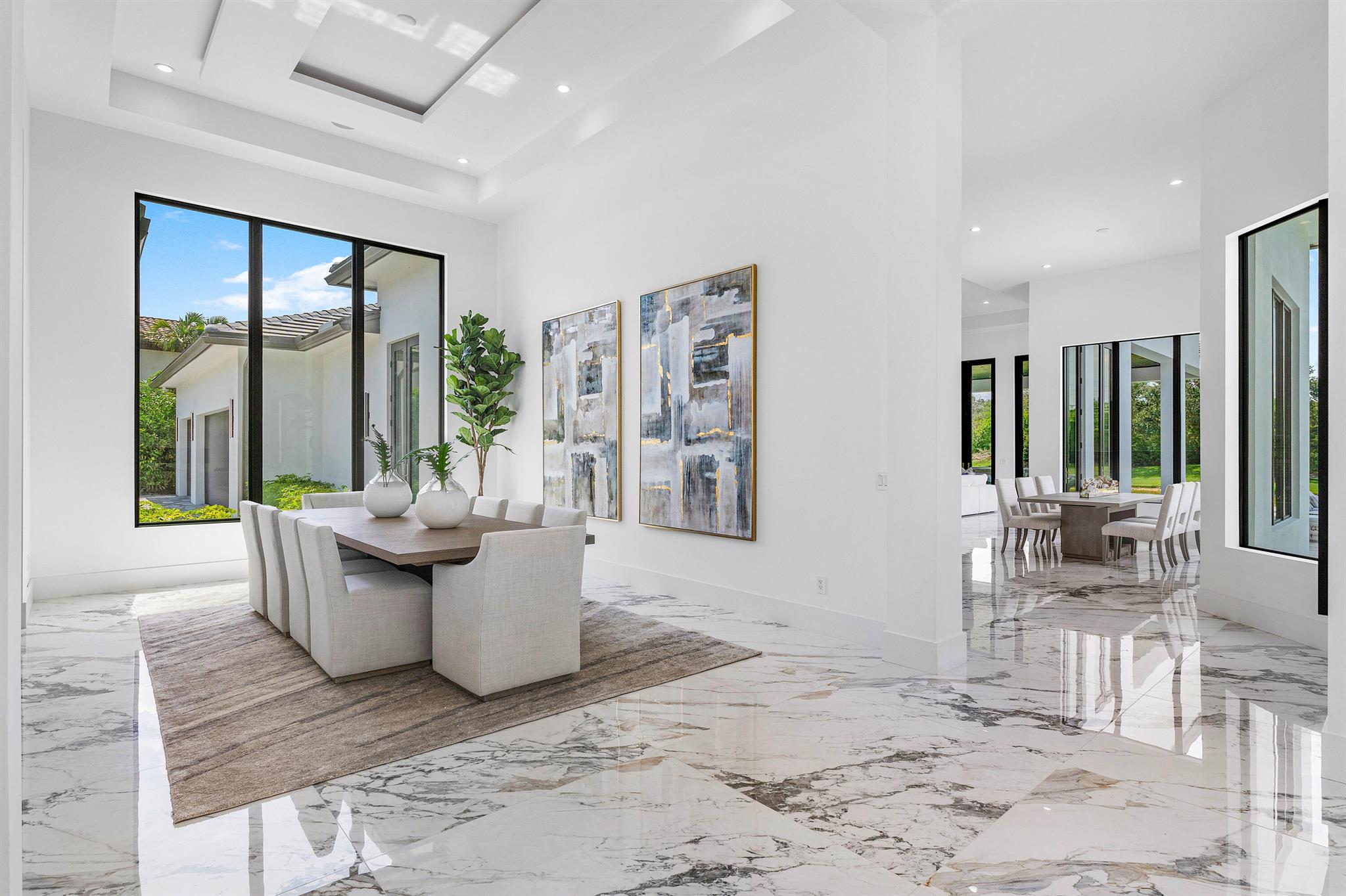 LONG LAKE ESTATES - Residential